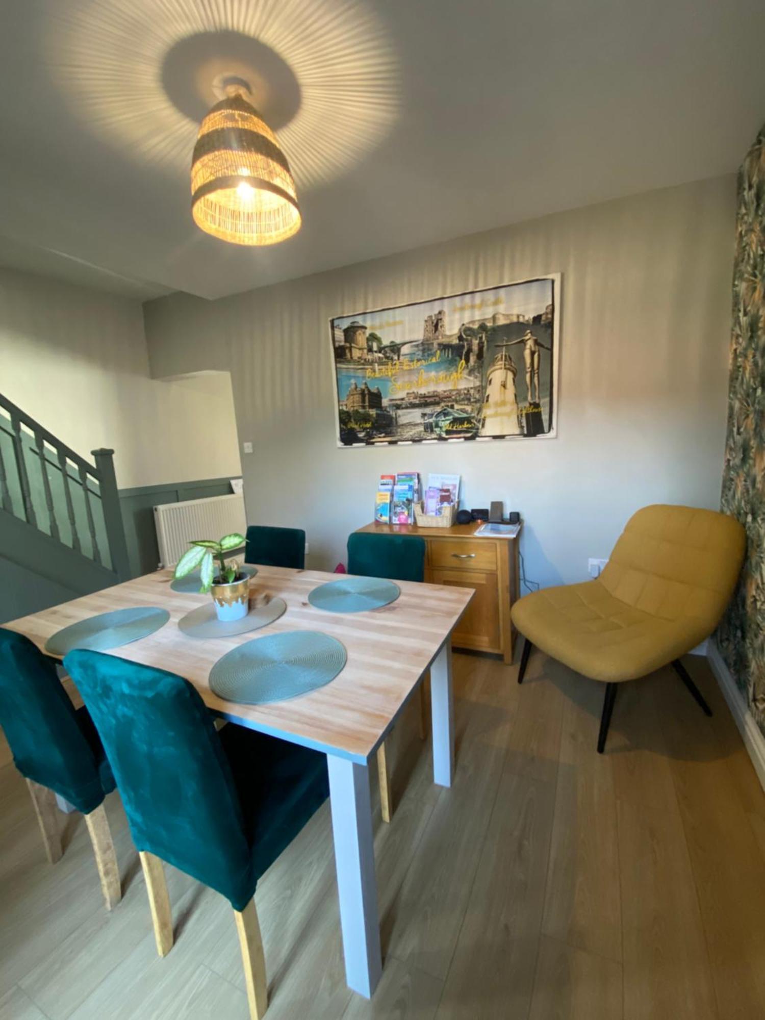 Sea Biscuit Cottage, สการ์โบโรห์ ภายนอก รูปภาพ